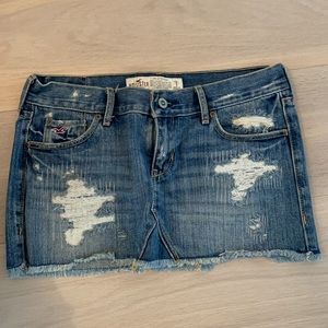 Hollister jean skirt size 1